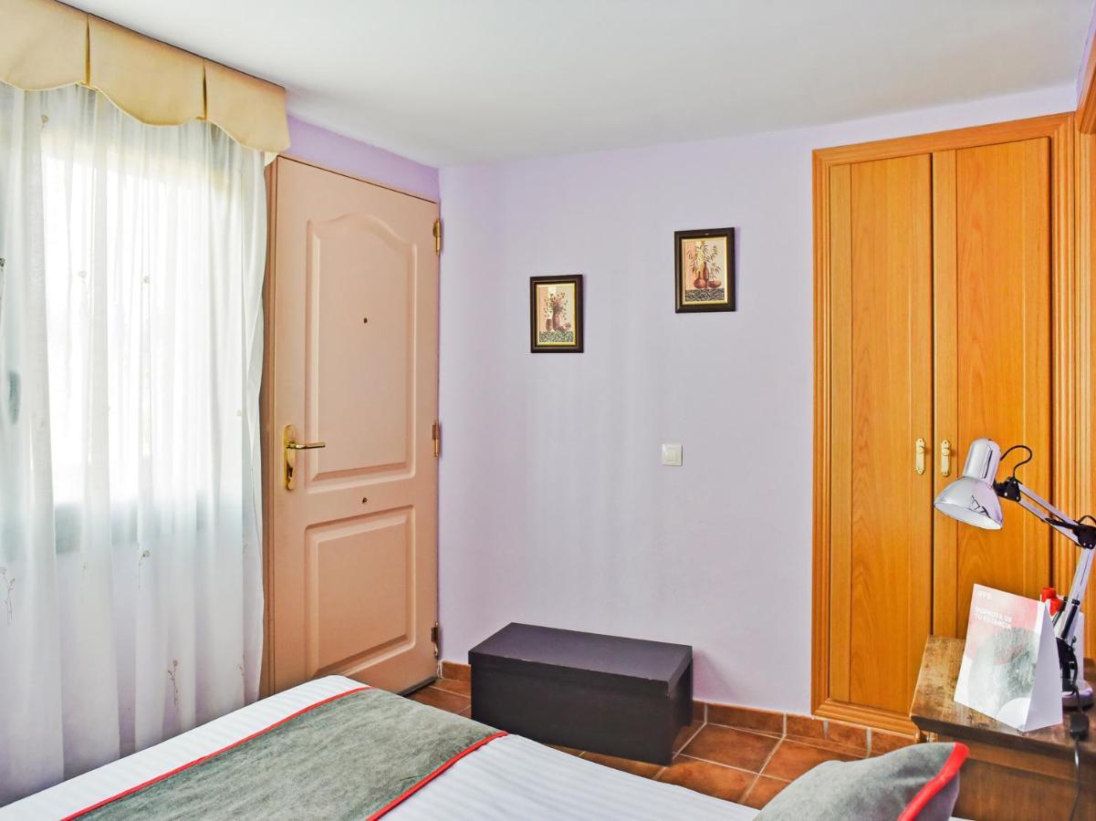 Hostal La Colmena Vicolozano ภายนอก รูปภาพ